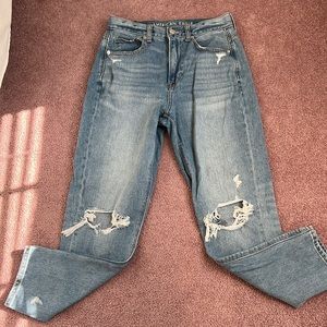 American Eagle Mom Jeans
